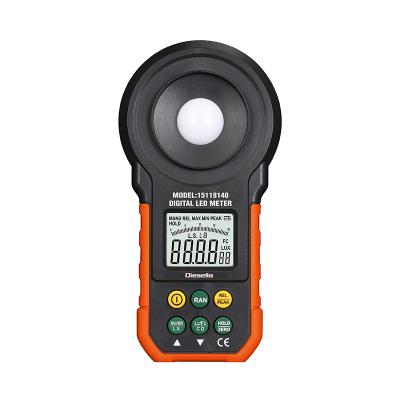 Digital luxmeter for måling af alm. lys- og LED lysintensitet